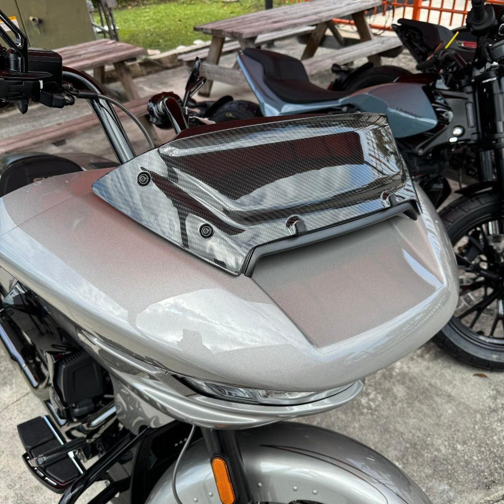 Carbon Visionary Carbon Fiber 2024 H-D Road Glide Windshield