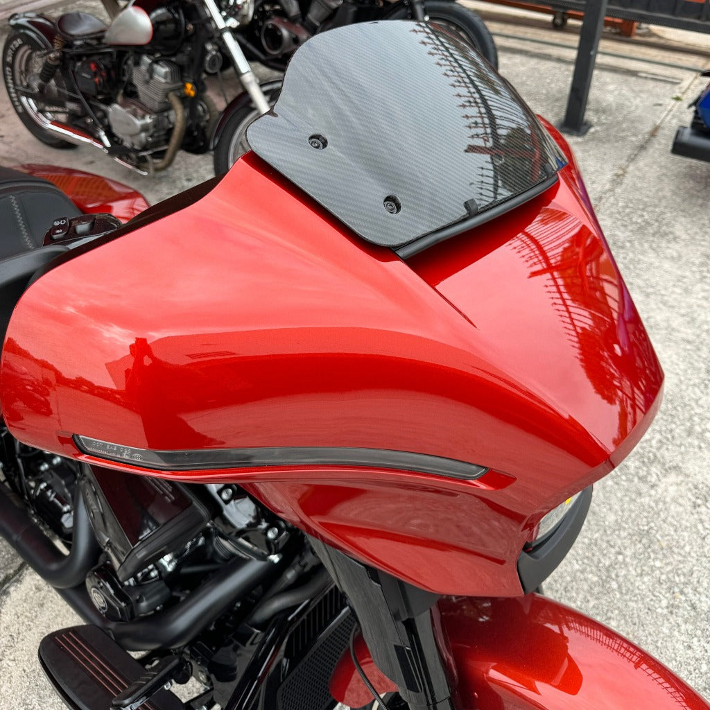 Carbon Visionary Carbon Fiber 2024 H-D Street Glide Windshield