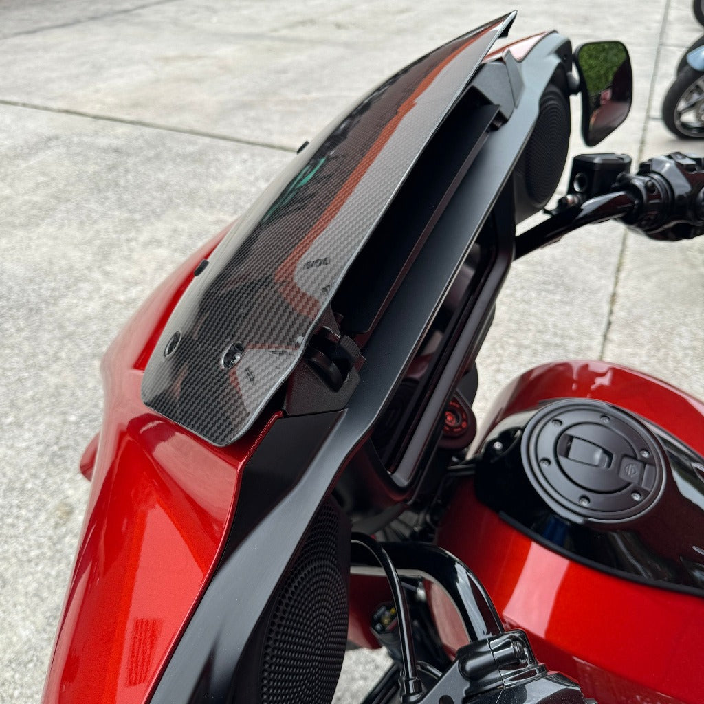 Carbon Visionary Carbon Fiber 2024 H-D Street Glide Windshield