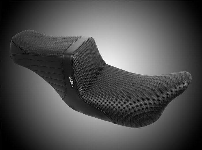 Le Pera TailWhip Seat Standard for Harley Davidson Touring Models 2008-2023